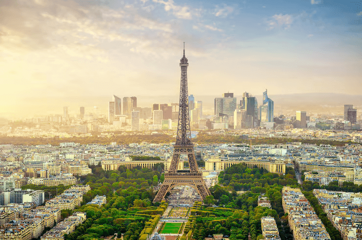 Paris Tour Package Banner